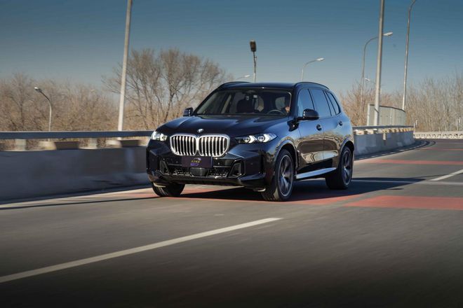 开元体育北欧豪华PK德系豪华沃尔沃XC90和宝马X5你选谁？(图19)